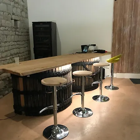 1694 - 4 Etoiles - Proche Futuroscope *