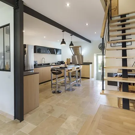 1694 - 4 Etoiles - Proche Futuroscope Feriehus