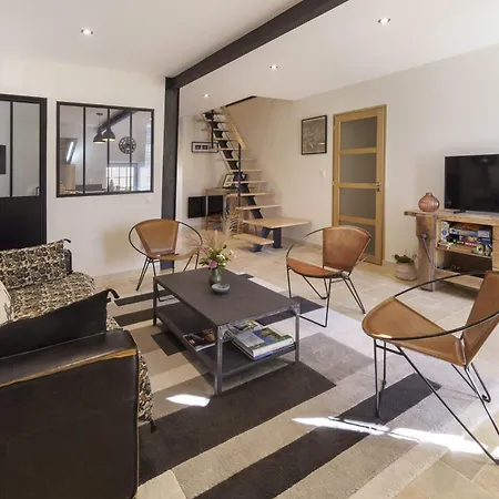 1694 - 4 Etoiles - Proche Futuroscope *