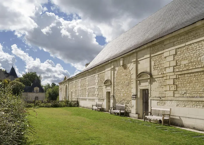 1694 - 4 étoiles - Proche Futuroscope Scorbé-Clairvaux