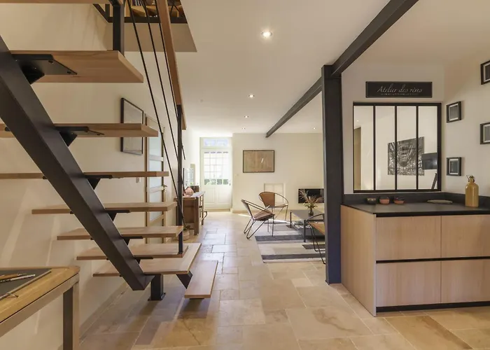 1694 - 4 étoiles - Proche Futuroscope * Scorbé-Clairvaux