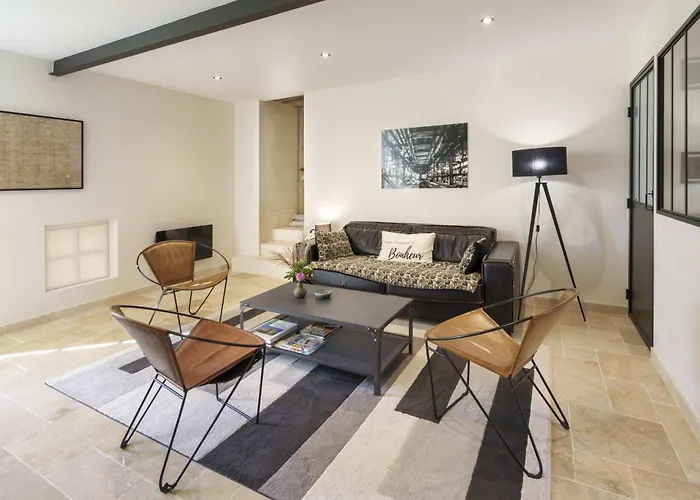 1694 - 4 étoiles - Proche Futuroscope