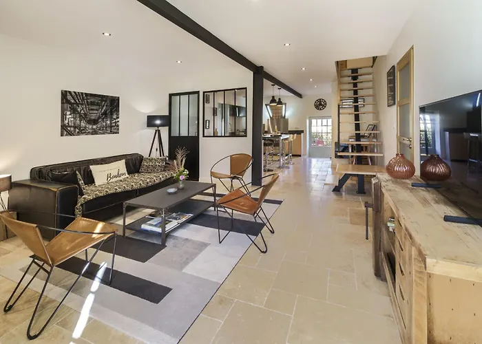 1694 - 4 étoiles - Proche Futuroscope Scorbé-Clairvaux