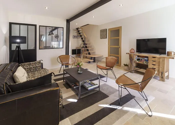 1694 - 4 étoiles - Proche Futuroscope *