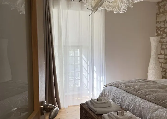 1694 - 4 étoiles - Proche Futuroscope Сasa de vacaciones Scorbé-Clairvaux